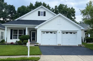 42 GREENWAYS LN, LAKEWOOD, NJ, 08701, Lakewood, NJ 08701