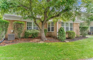 100 VIBURNUM TER 300, RED BANK, NJ, 0770..., Red Bank, NJ 07701
