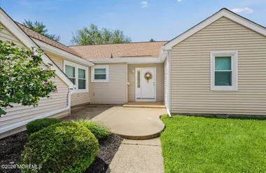 117 LOWENS STRASSE A, FREEHOLD, NJ, 0772..., Freehold, NJ 07728