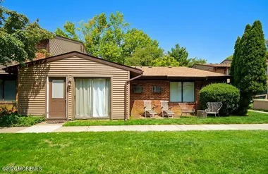 112 MANCHESTER CT, RED BANK, NJ, 07701, Red Bank, NJ 07701