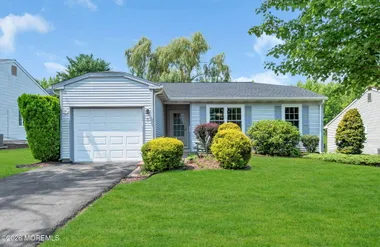 5 LAKEVIEW DR, MARLBORO, NJ, 07746, Marlboro, NJ 07746