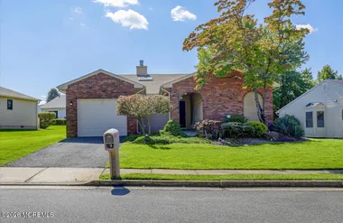 36 LAKEVIEW DR, MARLBORO, NJ, 07746, Marlboro, NJ 07746
