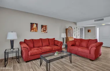 10232 W SUTTERS GOLD LN, SUN CITY, AZ, 8..., Sun City, AZ 85351