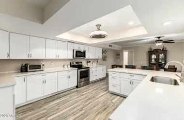 21002 N PALM DESERT DR, SUN CITY WEST, A..., Sun City West, AZ 85375