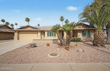 17242 N DESERT GLEN DR, SUN CITY WEST, A..., Sun City West, AZ 85375