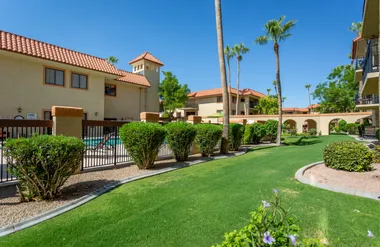 10330 W THUNDERBIRD BLVD C107B, SUN CITY..., Sun City, AZ 85351