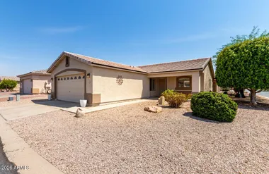 2101 S MERIDIAN RD 301, APACHE JUNCTION,..., Apache Junction, AZ 85120