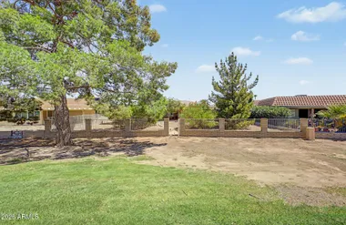 17028 N COUNTRY CLUB DR, SUN CITY, AZ, 8..., Sun City, AZ 85373
