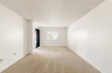 10330 W THUNDERBIRD BLVD C128, SUN CITY,..., Sun City, AZ 85351