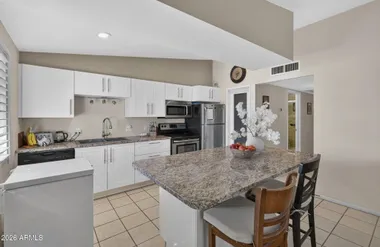 10458 W OAKMONT DR, SUN CITY, AZ, 85351, Sun City, AZ 85351