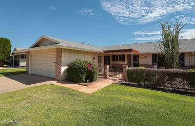 10429 W PRAIRIE HILLS CIR, SUN CITY, AZ,..., Sun City, AZ 85351