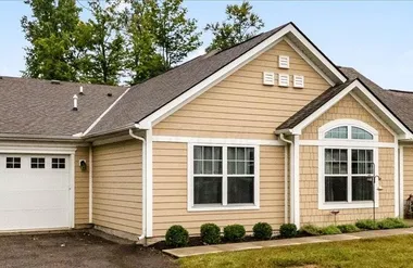 106 NARRAGANSETT DR, BUCKEYE LAKE, OH, 4..., Buckeye Lake, OH 43008
