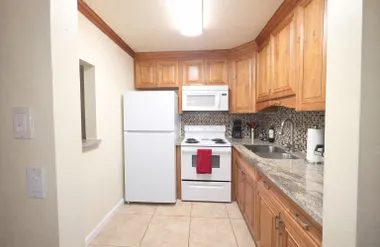 204 KENT L L, WEST PALM BEACH, FL, 33417, West Palm Beach, FL 33417