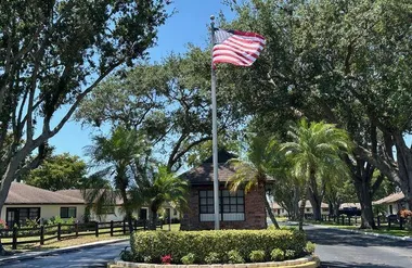 4948 EQUESTRIAN CIR B, BOYNTON BEACH, FL..., Boynton Beach, FL 33436