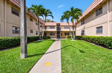 447 SAXONY J WAY 447-J, DELRAY BEACH, FL..., Delray Beach, FL 33446