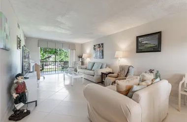 671 S HOLLYBROOK DR 306, PEMBROKE PINES,..., Pembroke Pines, FL 33025