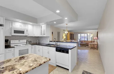 3005 PORTOFINO ISLE G4, COCONUT CREEK, F..., Coconut Creek, FL 33066