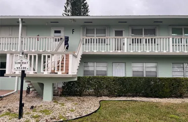 102 SOMERSET F 102, WEST PALM BEACH, FL,..., West Palm Beach, FL 33417