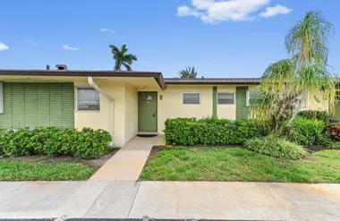2915 CROSLEY DR B, WEST PALM BEACH, FL, ..., West Palm Beach, FL 33415