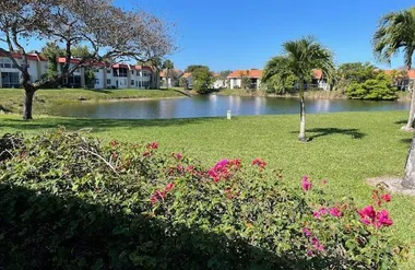307 LAKE EVELYN DR, WEST PALM BEACH, FL,..., West Palm Beach, FL 33411