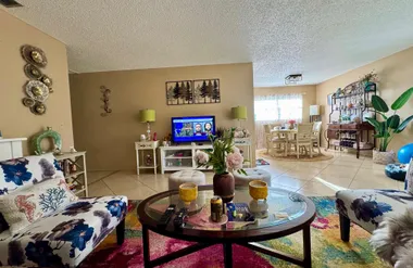 12 LAKE VISTA TRL 201, PORT ST. LUCIE, F..., Port St. Lucie, FL 34952