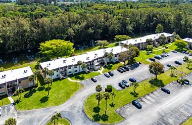 130 LAKE MERYL DR 228, WEST PALM BEACH, ..., West Palm Beach, FL 33411