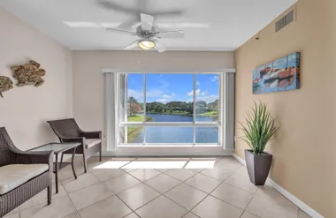 5842 CRYSTAL SHORES DR 302, BOYNTON BEAC..., Boynton Beach, FL 33437