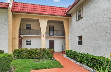 211 LAKE DORA DR, WEST PALM BEACH, FL, 3..., West Palm Beach, FL 33411