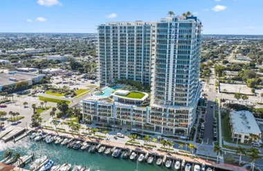 220 LAKE SHORE DR 1121, LAKE PARK, FL, 3..., Lake Park, FL 33403