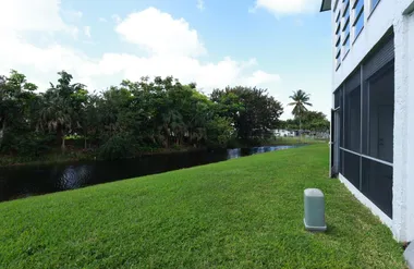 6570 ROYAL PALM BLVD 106J, MARGATE, FL, ..., Margate, FL 33063