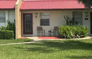 117 GOLDEN RIVER DR, WEST PALM BEACH, FL..., West Palm Beach, FL 33411