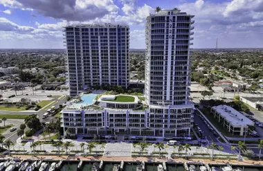 220 LAKE SHORE DR 605, LAKE PARK, FL, 33..., Lake Park, FL 33403