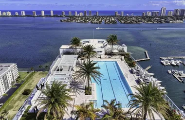 220 LAKE SHORE DR 609, LAKE PARK, FL, 33..., Lake Park, FL 33403