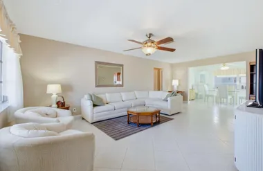 2020 SW 17TH AVE, BOYNTON BEACH, FL, 334..., Boynton Beach, FL 33426