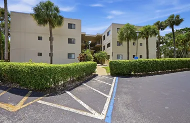 5370 LAS VERDES CIR 219, DELRAY BEACH, F..., Delray Beach, FL 33484