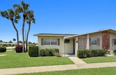 5263 CRESTHAVEN BLVD A, WEST PALM BEACH,..., West Palm Beach, FL 33415