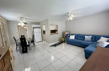 165 COVENTRY G G, WEST PALM BEACH, FL, 3..., West Palm Beach, FL 33417