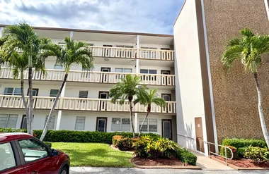 4046 GUILDFORD C C, BOCA RATON, FL, 3343..., Boca Raton, FL 33434