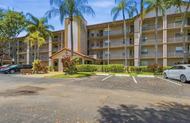 1200 SW 124TH TER 208O, PEMBROKE PINES, ..., Pembroke Pines, FL 33027
