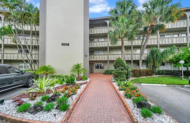 3005 PORTOFINO ISLE N2, COCONUT CREEK, F..., Coconut Creek, FL 33066