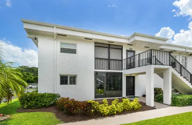 14897 BAL MORAL LN 105, DELRAY BEACH, FL..., Delray Beach, FL 33446