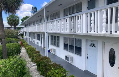 364 NORTHAMPTON R R, WEST PALM BEACH, FL..., West Palm Beach, FL 33417