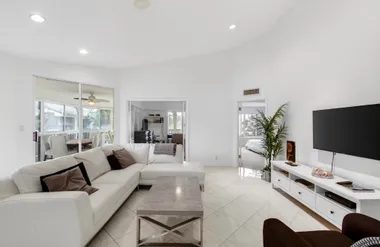 7485 GLENDEVON LN 1105, DELRAY BEACH, FL..., Delray Beach, FL 33446