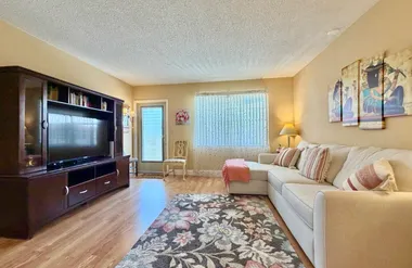19 ABBEY LN 204, DELRAY BEACH, FL, 33446, Delray Beach, FL 33446