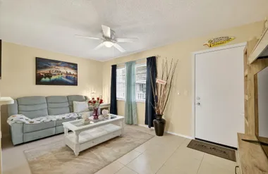 23 LAKE VISTA TRL 204, PORT ST. LUCIE, F..., Port St. Lucie, FL 34952