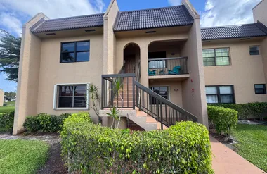 130 LAKE NANCY DR 101, WEST PALM BEACH, ..., West Palm Beach, FL 33411