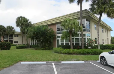 37 VISTA GARDENS TRL 201, VERO BEACH, FL..., Vero Beach, FL 32962
