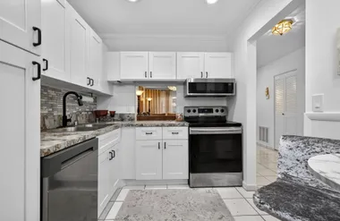 102 LAKE ANNE DR, WEST PALM BEACH, FL, 3..., West Palm Beach, FL 33411