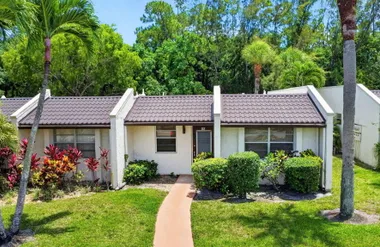 112 LAKE OLIVE DR, ROYAL PALM BEACH, FL,..., Royal Palm Beach, FL 33411
