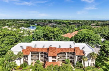 10143 MANGROVE DR 203, BOYNTON BEACH, FL..., Boynton Beach, FL 33437